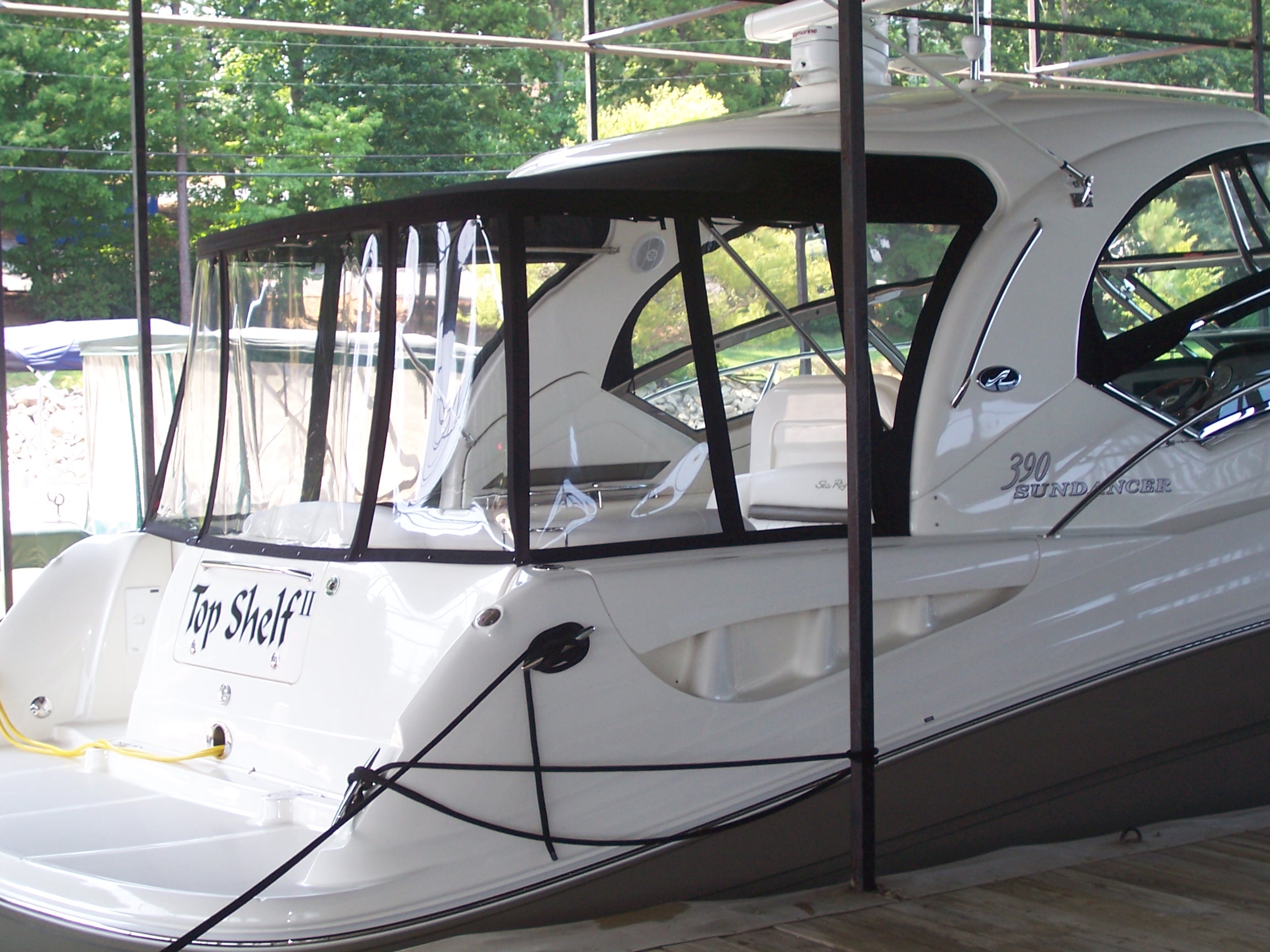 390 Sea Ray with full custom camper-back enclosure on Lake Lanier
